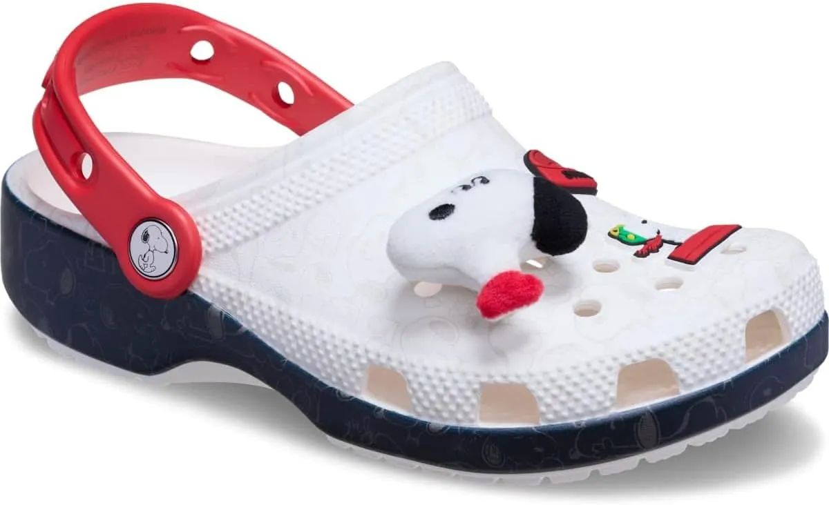 Crocs Unisex-Adult Classic Peanuts Snoopy Clog