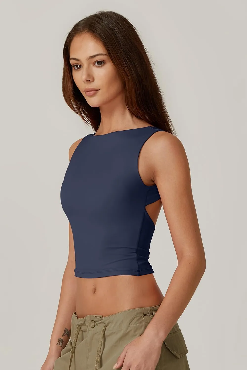 QINSEN Women's Sexy Open Back Sleeveless Crop Tank High Neck Slim Fit Cropped Tee Shirt Y2k Tops